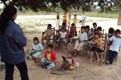 Instituciones educativas de las comunidades indígenas de la provincia del Manu se encuentran en situación precaria