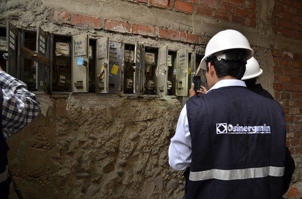 Osinergmin anuncia baja en las tarifas eléctricas