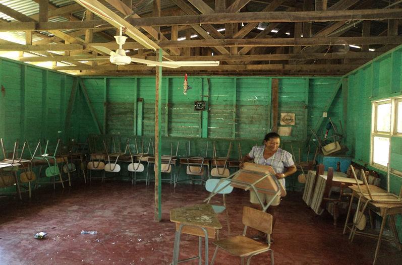 Instituciones educativas de Madre de Dios no cuentan con inmobiliario y obras de infraestructura aún están inconclusas