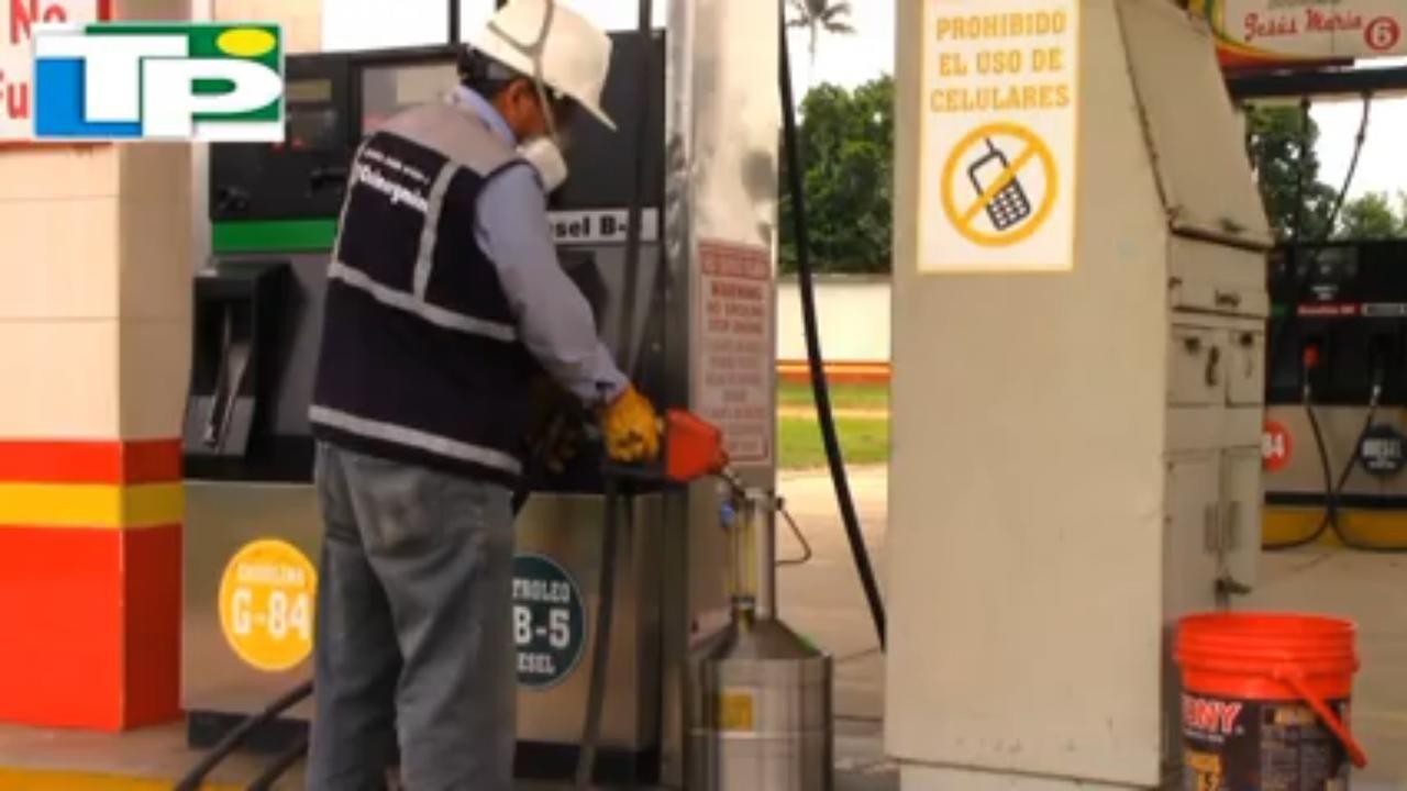 Agentes tienen la libertad de comprar la cantidad de combustible que deseen. Foto: TelepuertoNoticias