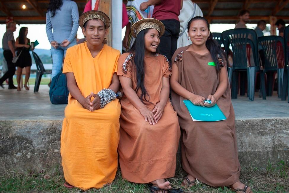 Jóvenes nativos de Nopoki llegan a Puerto Maldonado para encuentro con el papa