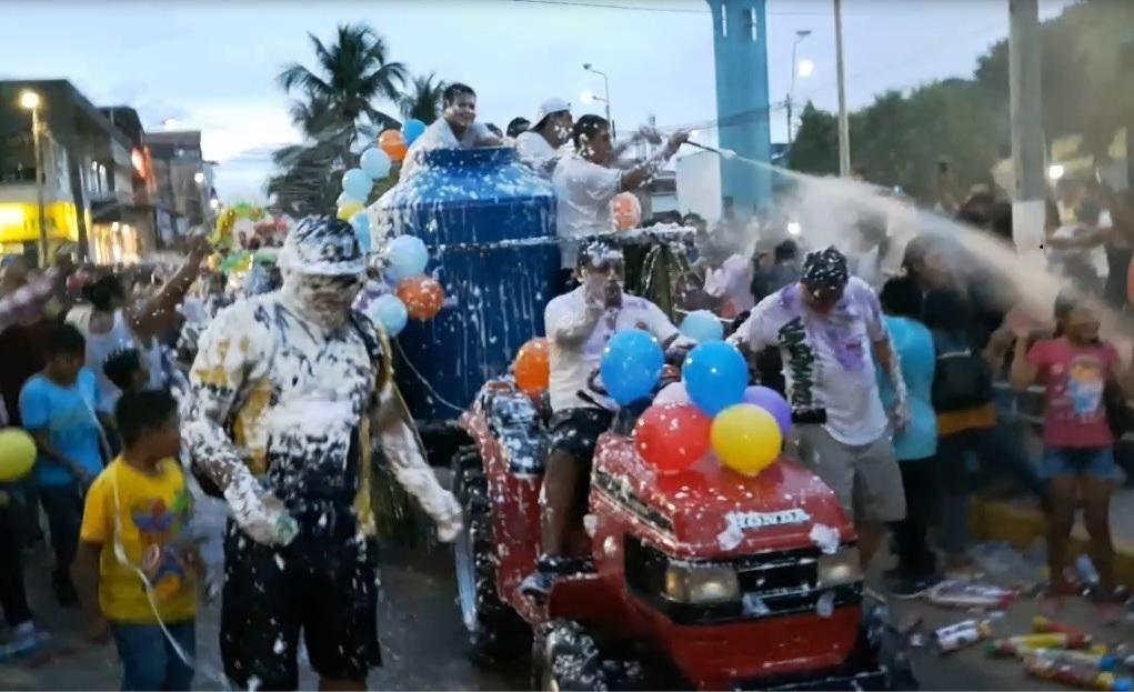Trabajadores del Ministerio Público participaron en corso y pasacalle carnavalesco