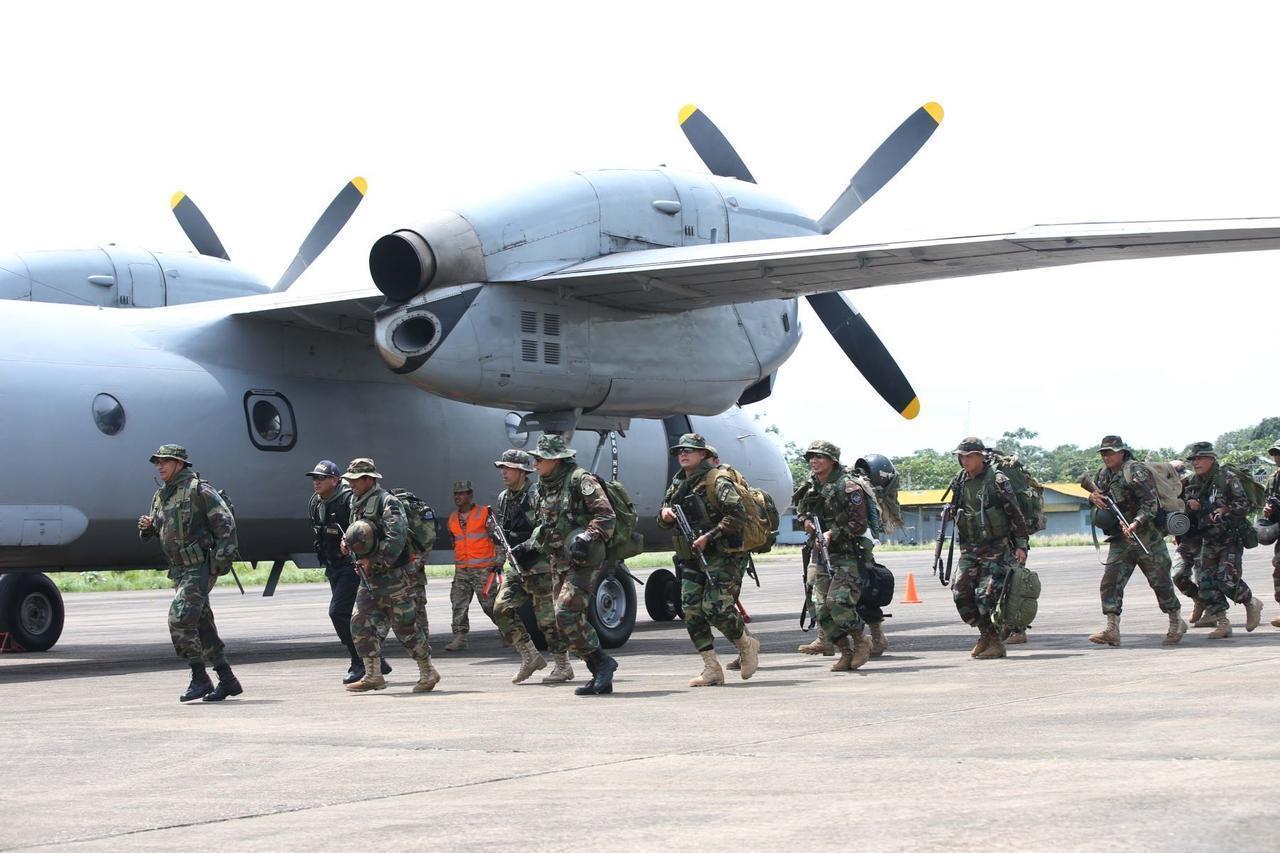 Integrantes del operartivo 'Mercurio 2019' llegan a Puerto Maldonado. Fuente: Andina.