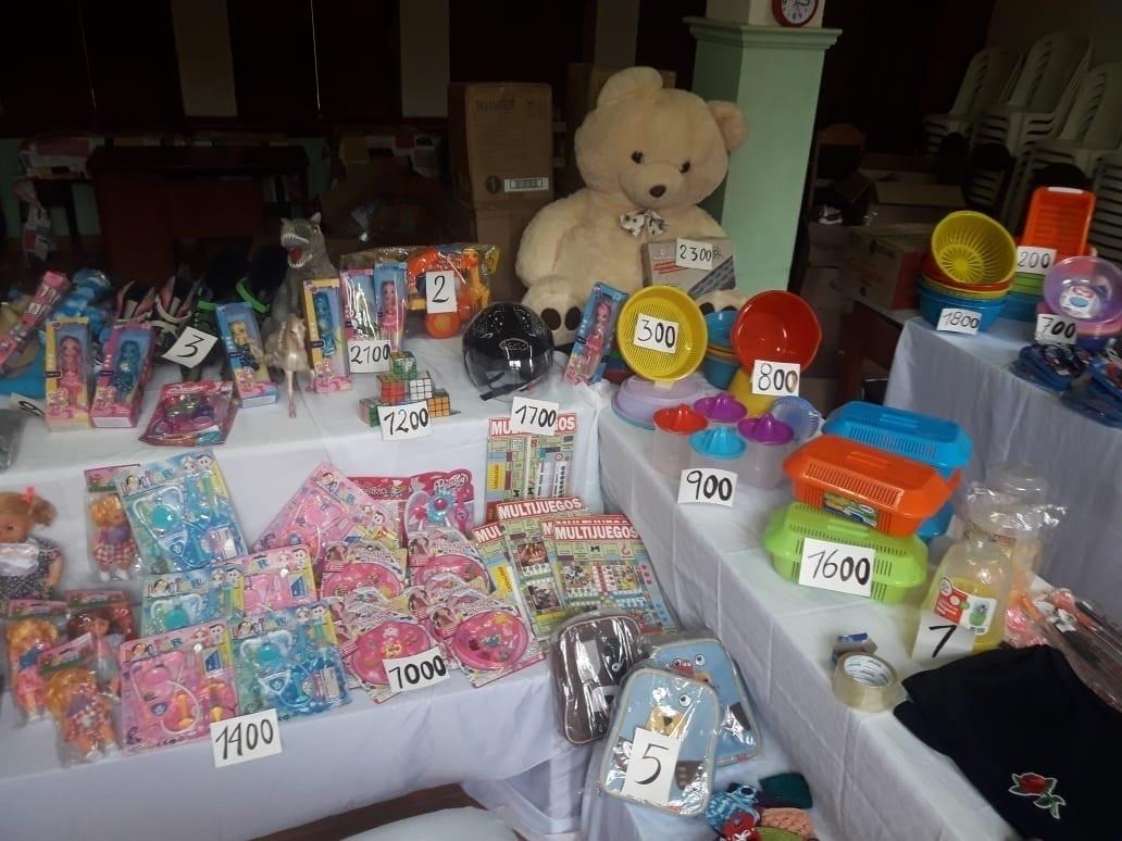 Cáritas realiza tómbola solidaria con grandes premios.