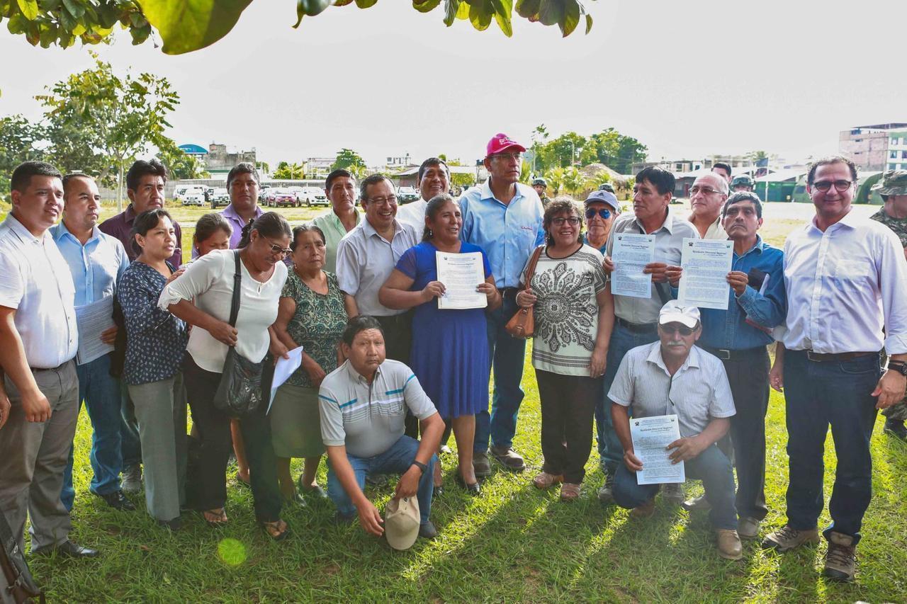 En la última entrega de resoluciones participó el presidente Martín Vizcarra. Foto: MINEM
