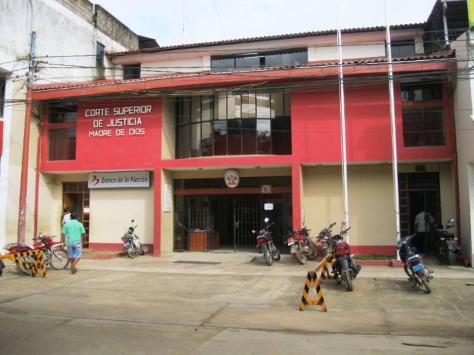 Sujeto que intentó matar a su exconviviente delante de su hijo es enviado a prisión preventiva