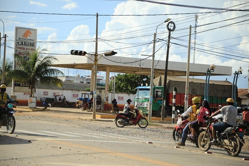 Instalan nuevos semáforos en avenidas de Puerto Maldonado