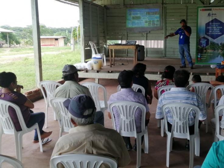 Capacitan en derecho de uso de agua y fajas marginales a sector productivo en Madre de Dios