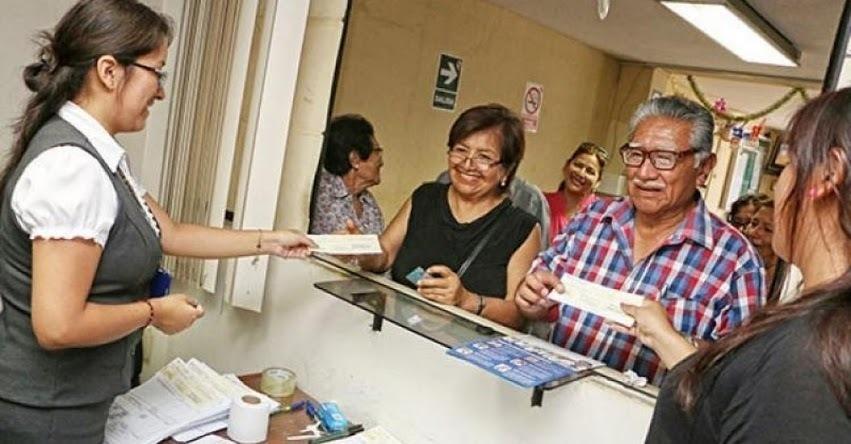 Crearán comisión que determinará monto a pagar de la deuda social a docentes jubilados