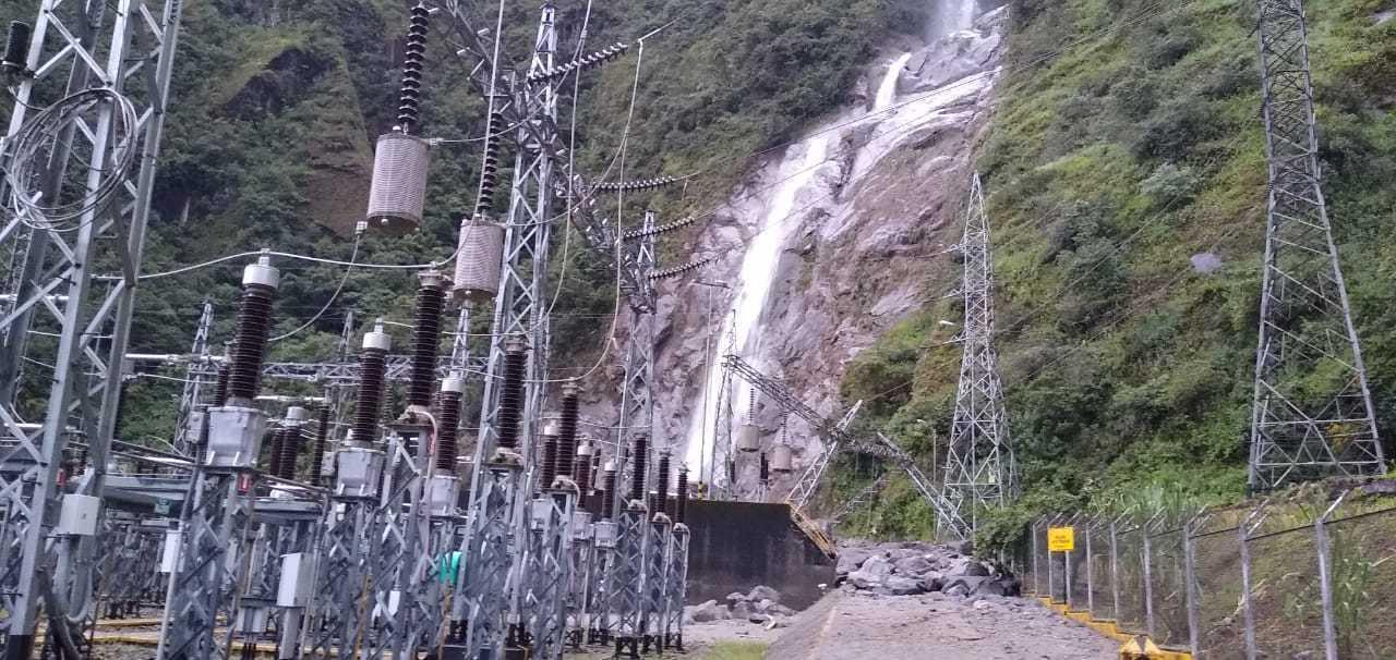 Huaico derriba torres de alta tensión en hidroeléctrica San Gabán