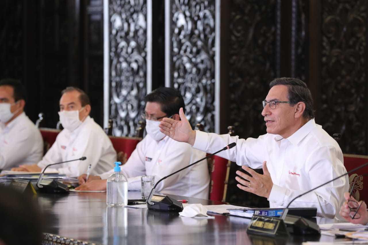 Presidente anuncia la implementación de 14 mil camas de hospitalización y 1,234 camas UCI