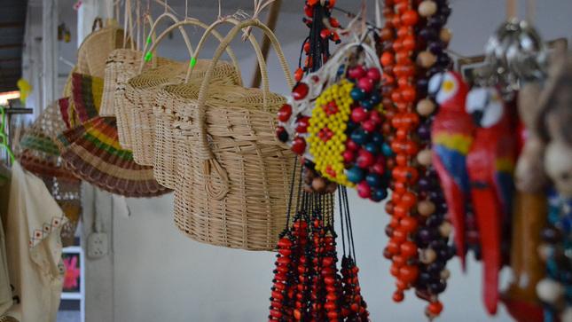 Crearán plataforma virtual para venta de artesanías de Madre de Dios