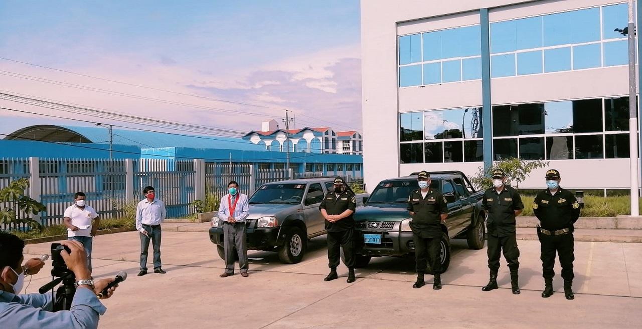Ministerio Público dona dos camionetas a la Policía Nacional del Perú en Madre de Dios