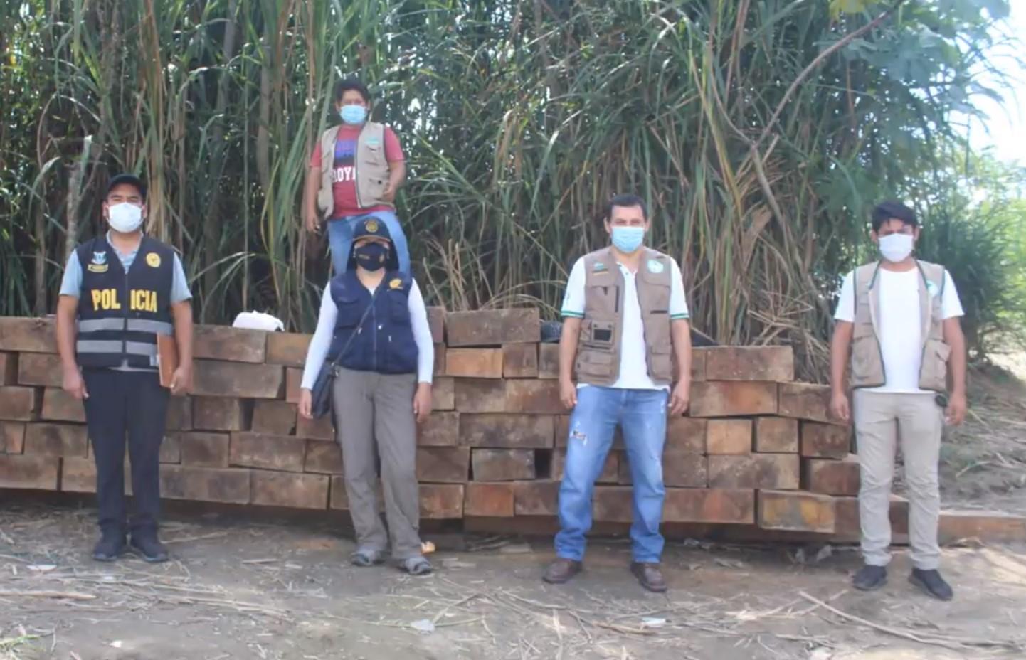 Incautan 6 mil pies tablares de madera en sector Rompeolas, en Puerto Maldonado