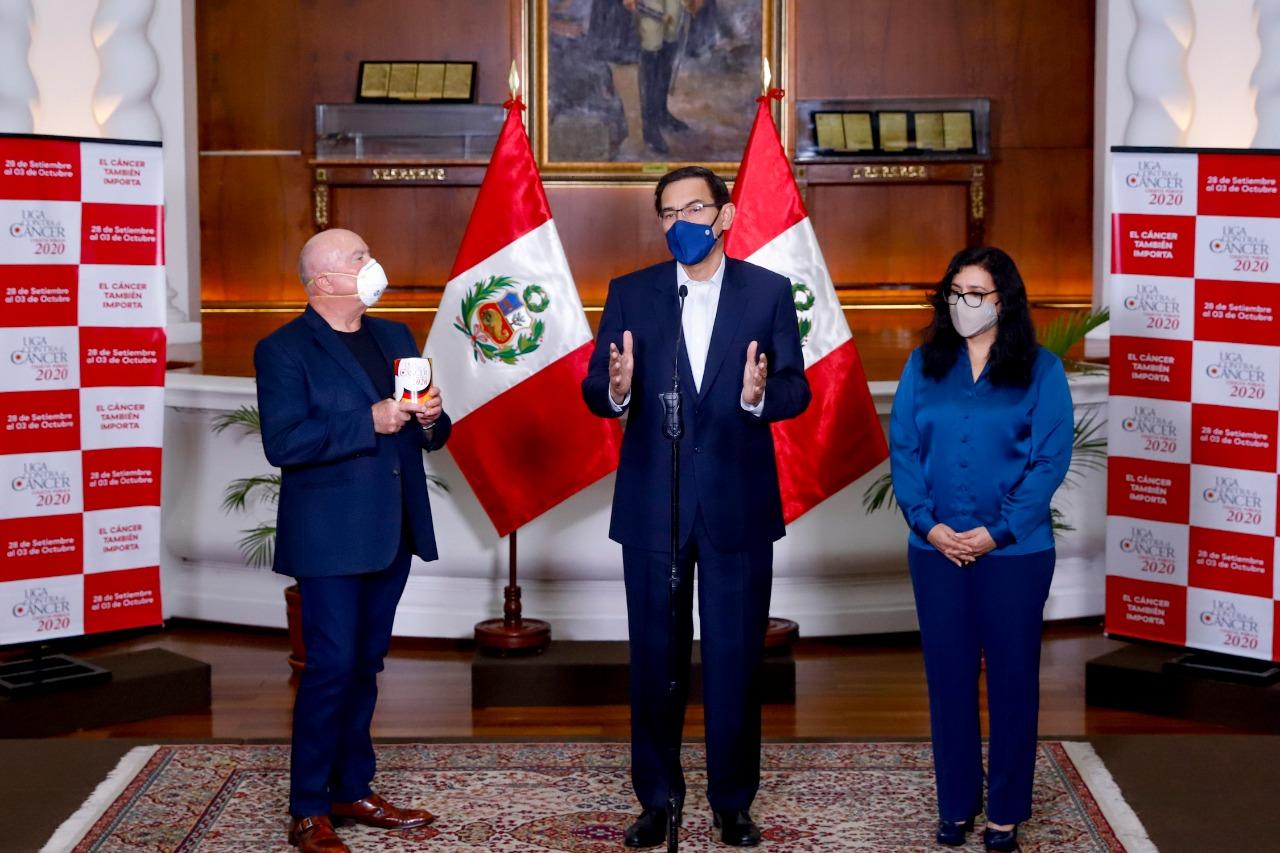 Presidente Vizcarra y primera dama se unen a colecta pública de la Liga contra el Cáncer