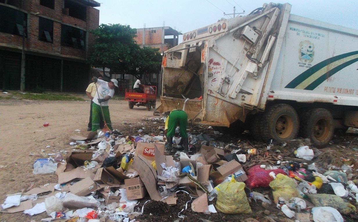 Basura en Puerto Maldonado.