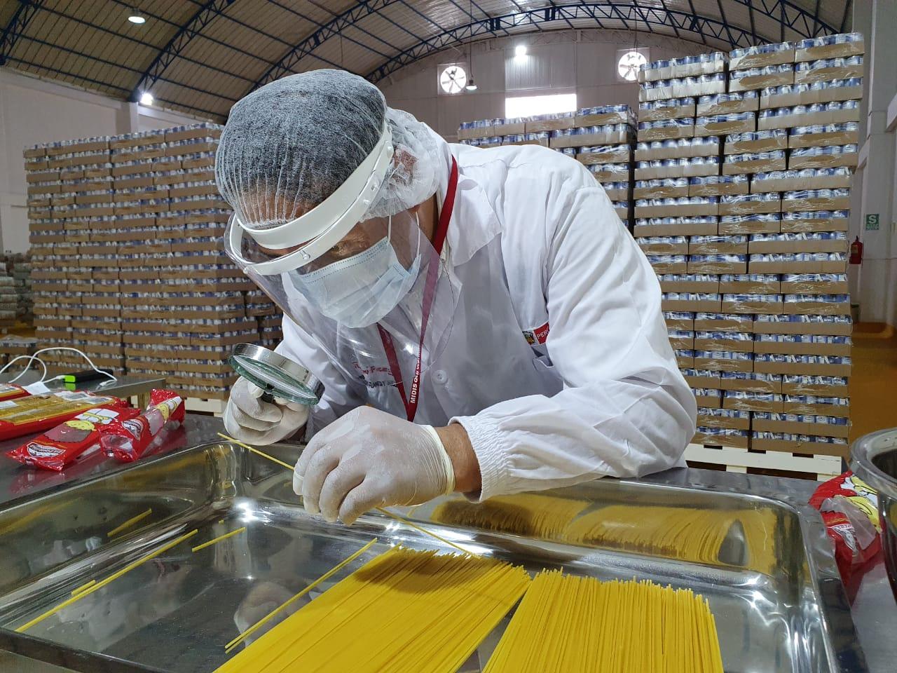 Qali Warma supervisa alimentos de proveedores en Madre de Dios para segunda entrega del año