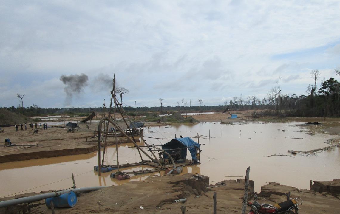 Madre de Dios: Incautan bienes de minería ilegal valorizados en 2 millones de soles en operativo