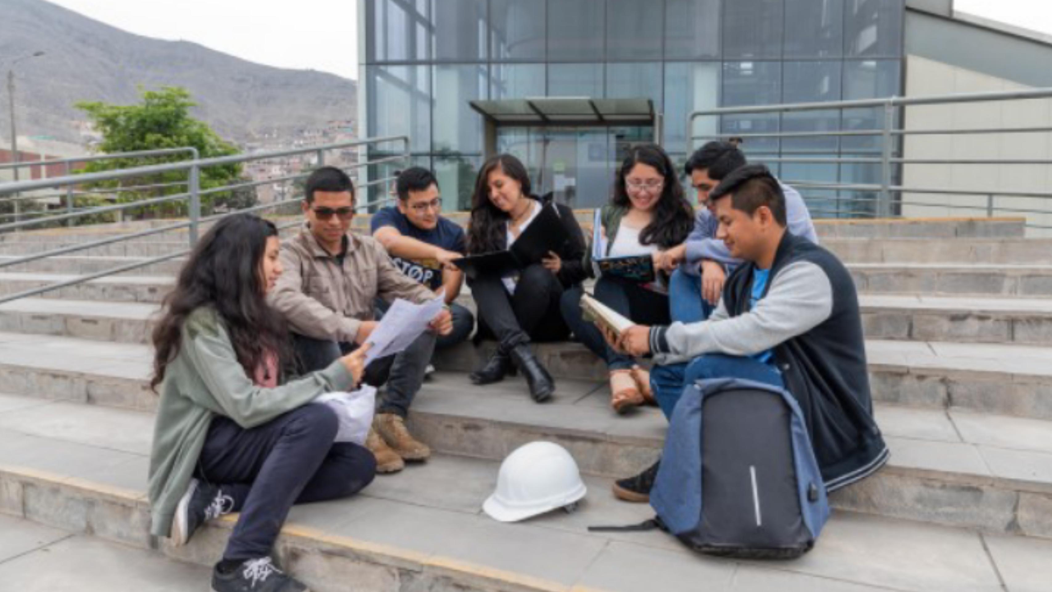 Pronabec lanza Beca 18 para que talentos de escasos recursos económicos estudien carreras profesionales