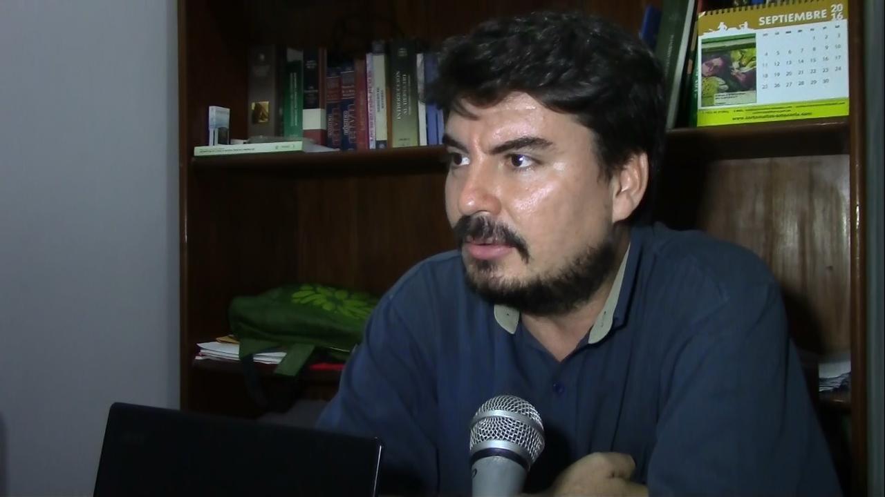 Vracko: Eliminación de movimientos incluyó reelección para inducir en votos del Congreso
